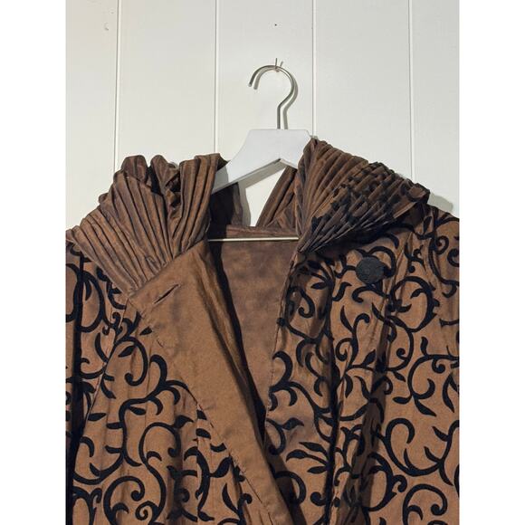 Art to Wear Bronze Taffeta Opera Coat Velvet Flocked Scroll Pleated Collar - Picture 2 of 6